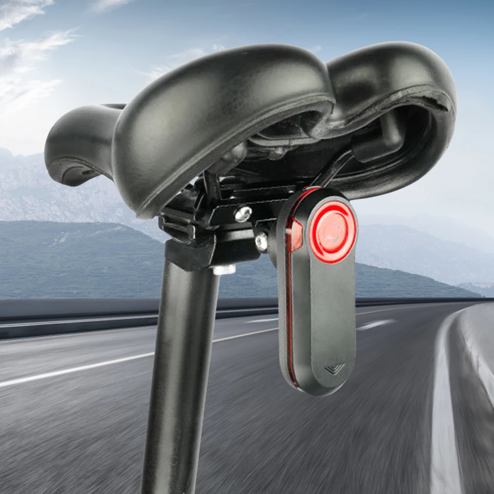 自転車テールライトシートポストブラケット角度調整可能サイクリ - Bike Tail Light のレビューと価格