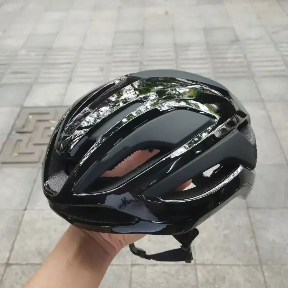 プロの男女兼用ロードバイクヘルメットTTタイムトライアルサイ - Aero Cycling Helmet のレビューと価格
